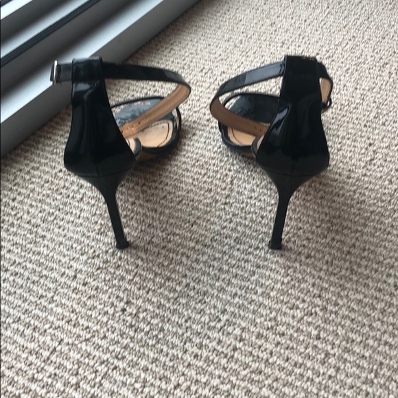 Manolo Blahnik black sandals - Picture 2 of 3